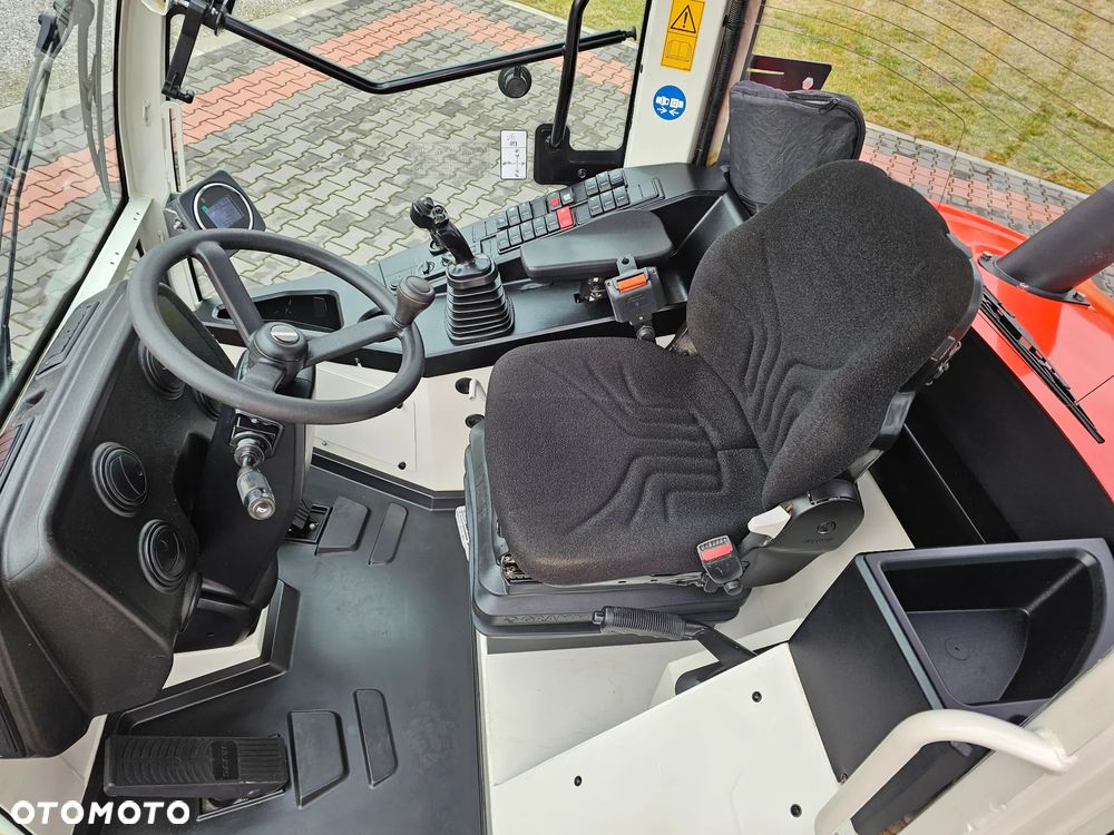 Liebherr L 506 C Compact - 8