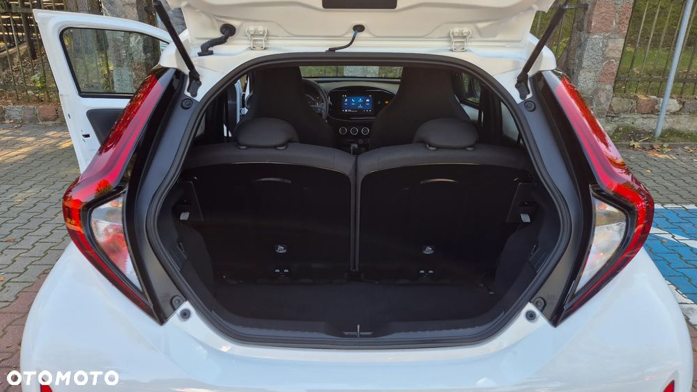 Toyota Aygo X S-CVT Air Prestige - 15