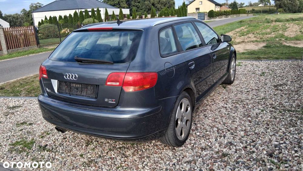 Audi A3 Sportback - 3