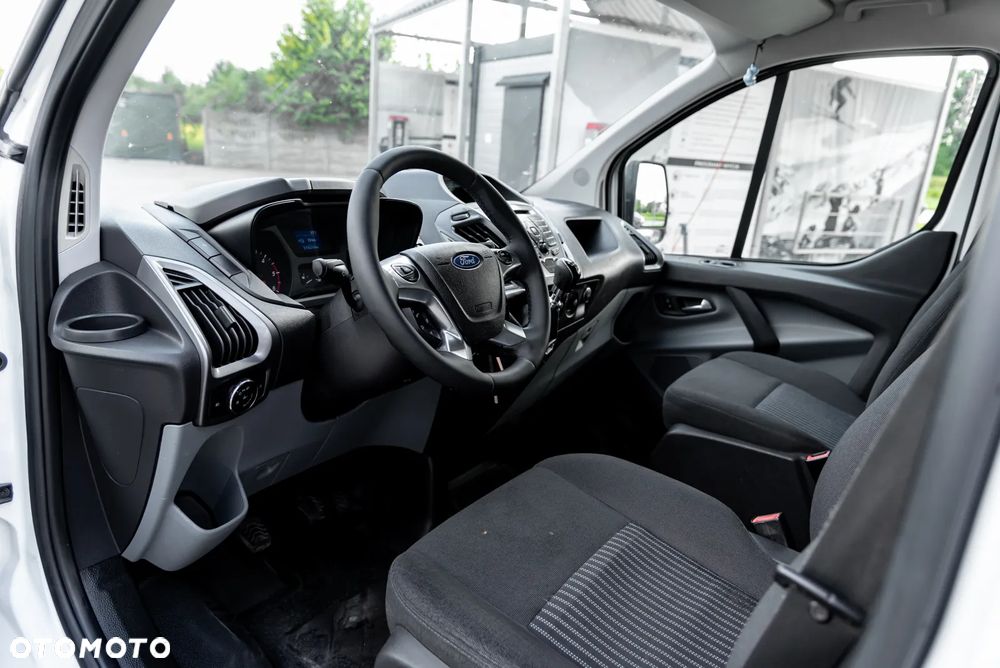 Ford Transit Custom - 16