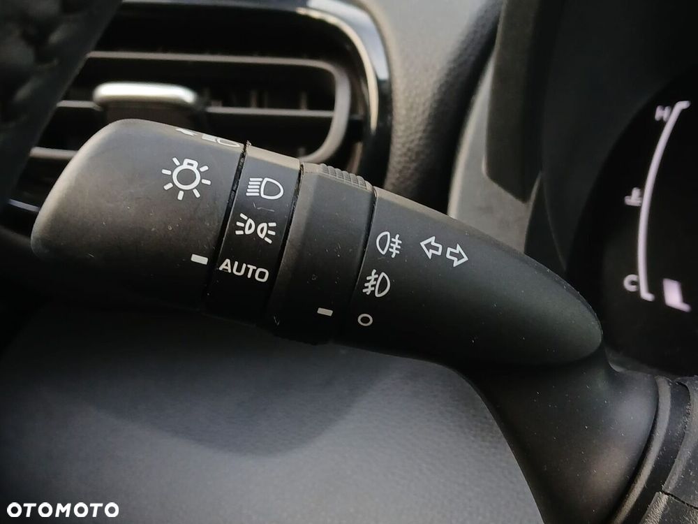 Toyota Yaris Cross Hybrid 1.5 Style - 27