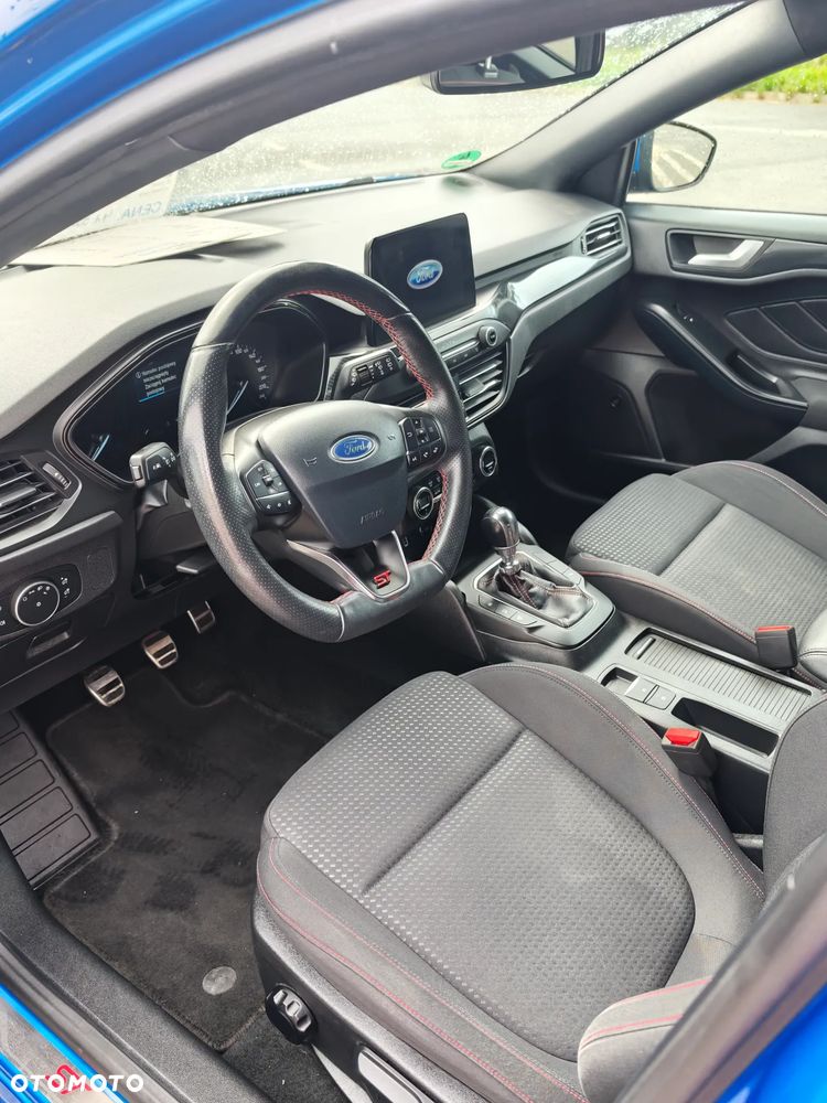 Ford Focus - 13
