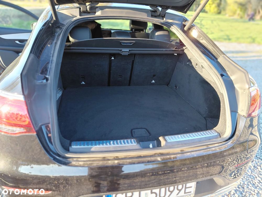 Mercedes-Benz GLC - 13