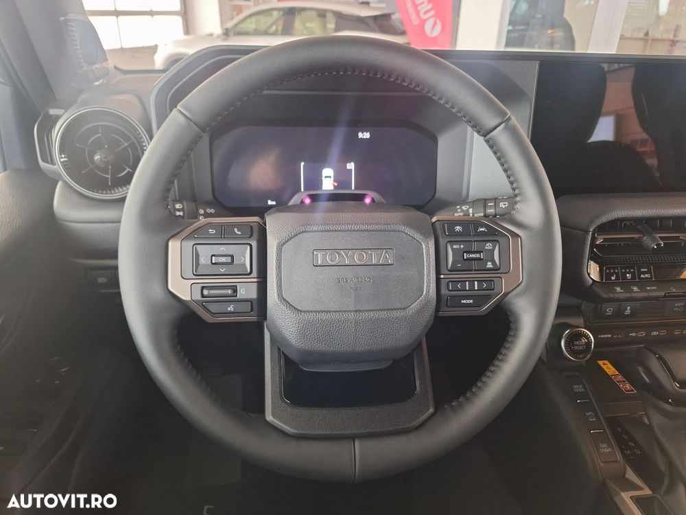 Toyota Land Cruiser 250 2.8l D-4D 204 CP MHEV A/T 7 locuri Luxury - 17