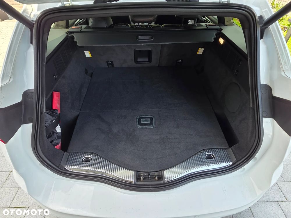 Ford Mondeo SW 2.0 TDCi S&S ST-Line - 18