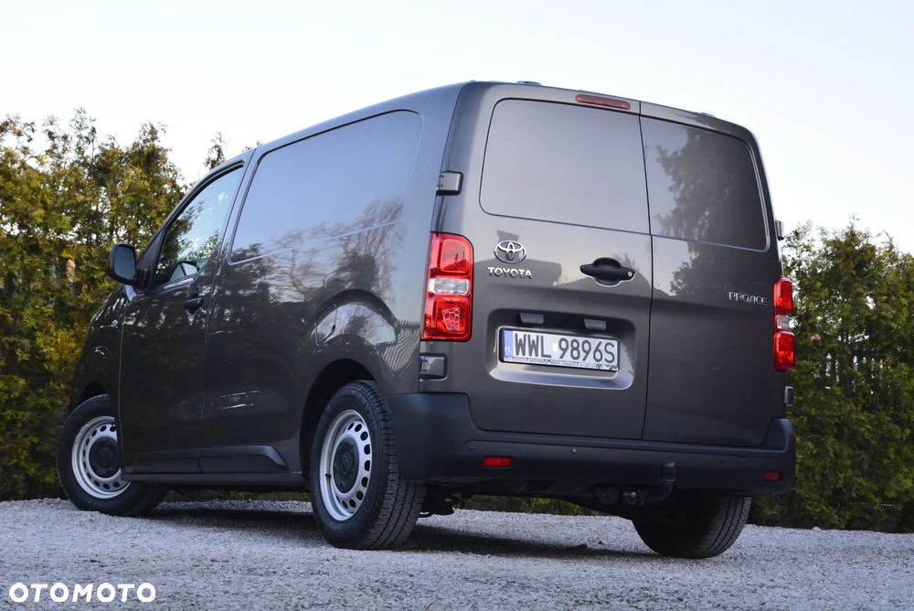 Toyota ProAce - 13