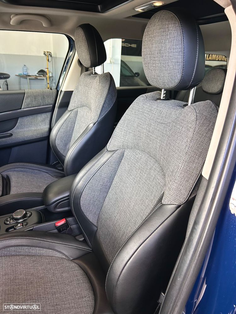 MINI Countryman Cooper SE ALL4 Auto - 11