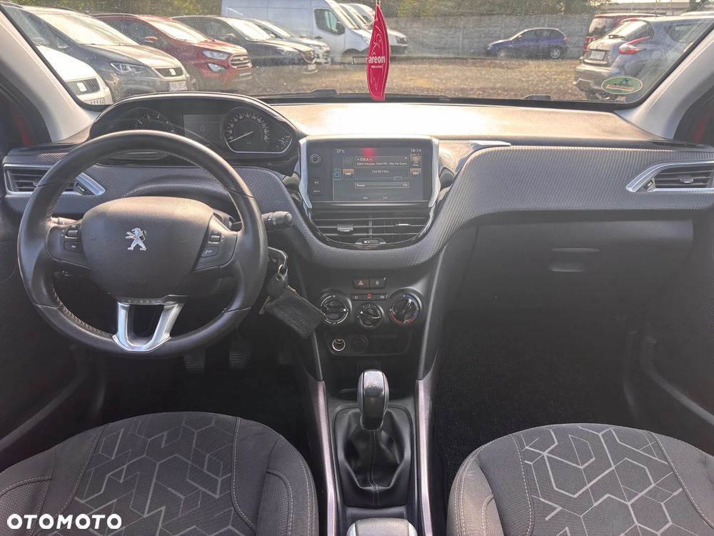 Peugeot 2008 PureTech 82 Style - 17
