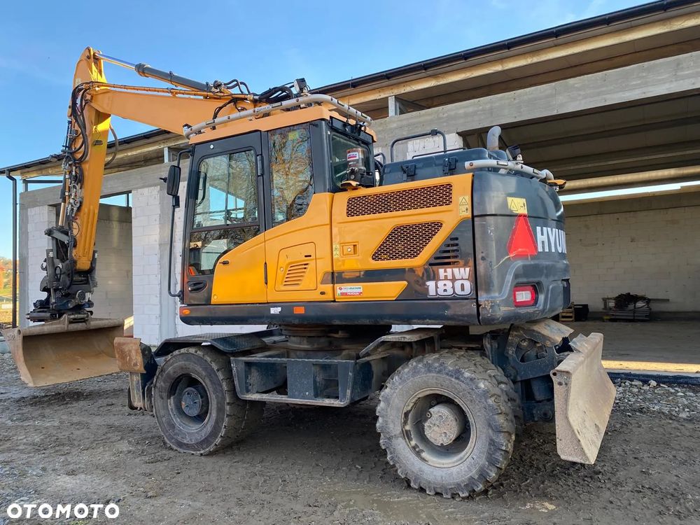 Hyundai HW180 - 3
