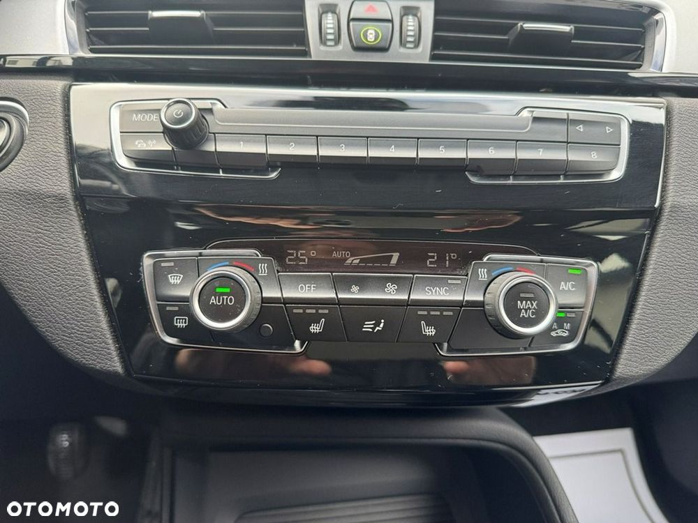 BMW X1 - 13