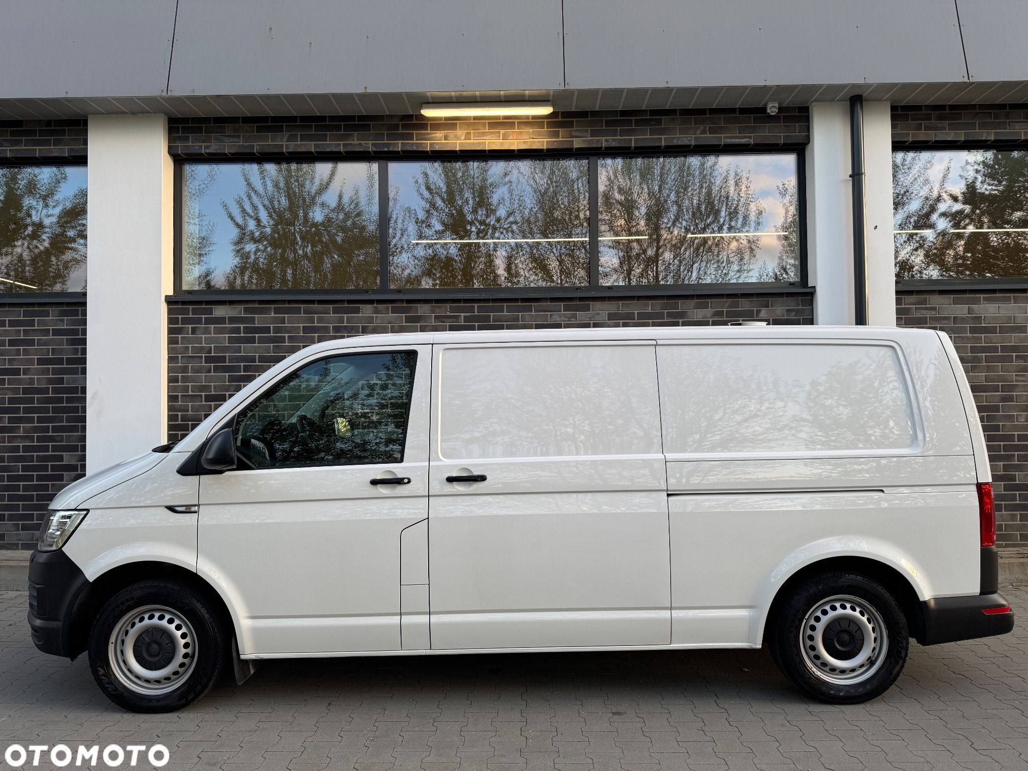 Volkswagen Transporter - 6