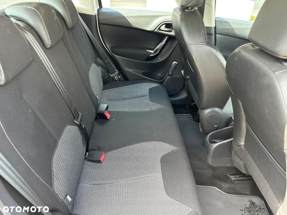 Citroën C3 Pure Tech (VTi) 82 Exclusive - 13