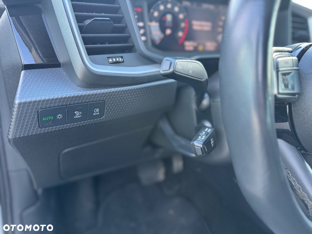 Audi A1 Sportback 25 TFSI S tronic S line - 6