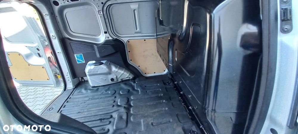 Ford TRANSIT COURIER - 11