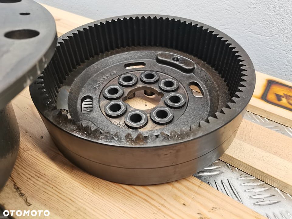 Reduktor Claas Scorpion 9055 {Carraro} - 7