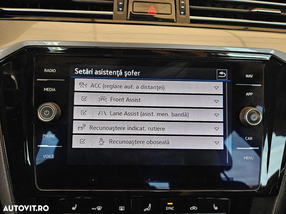 Volkswagen Passat Variant 2.0 TDI DSG Comfortline - 15