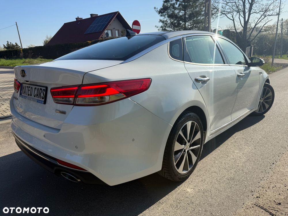 Kia Optima 1.7 CRDI L DCT - 4