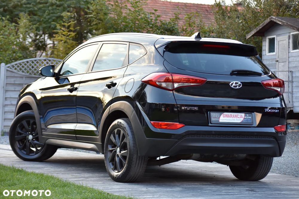Hyundai Tucson 1.7 CRDI BlueDrive Style 2WD - 15
