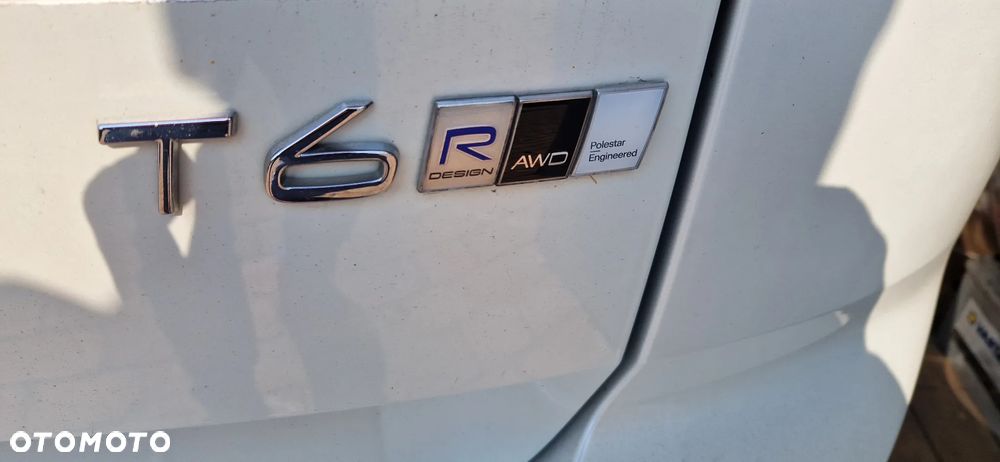Volvo XC 60 T6 AWD R-Design - 39
