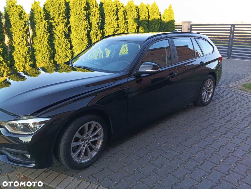 BMW Seria 3 318d - 1