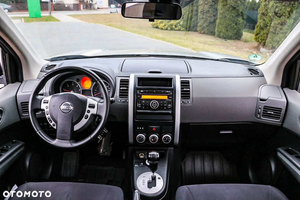 Nissan X-Trail 2.0 dCi LE - 32