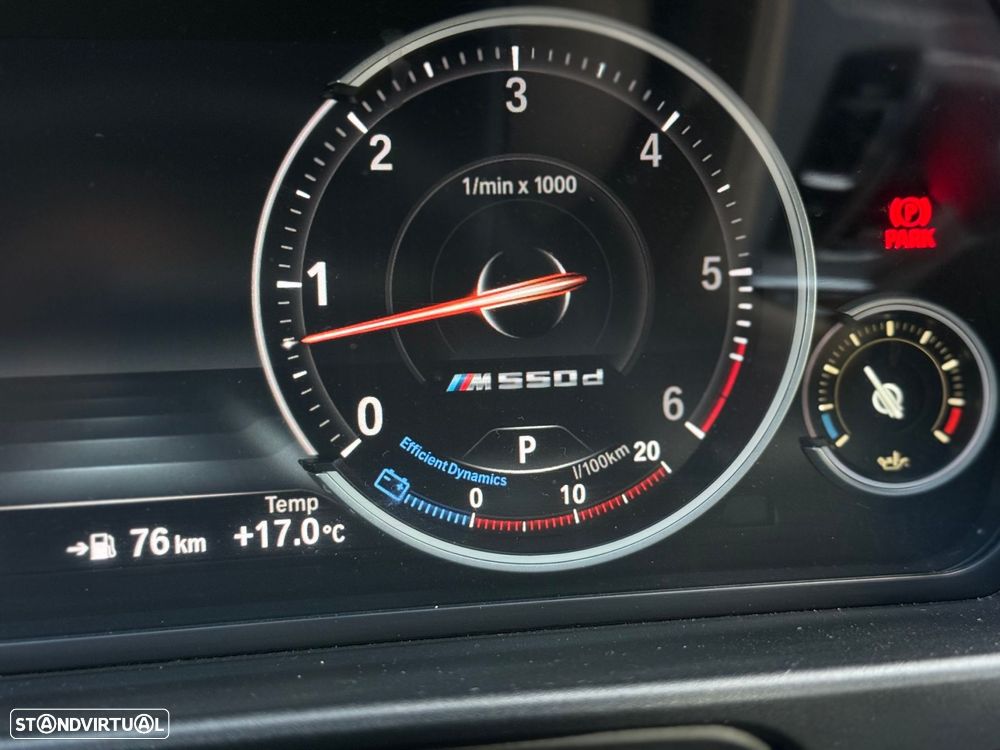 BMW M550d xDrive Auto - 39