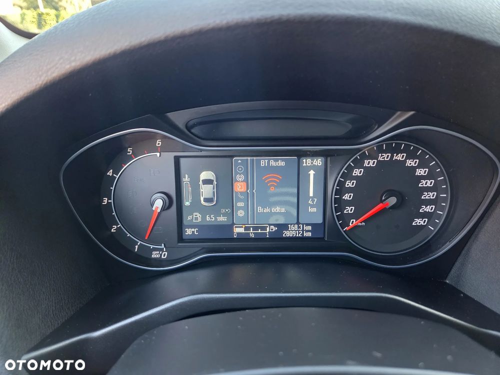 Ford Mondeo - 8
