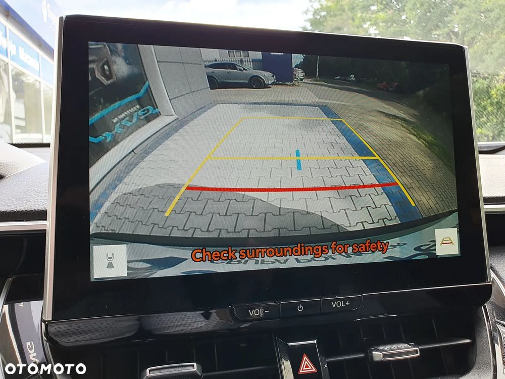 Toyota Corolla Cross 2.0 Hybrid Style - 26