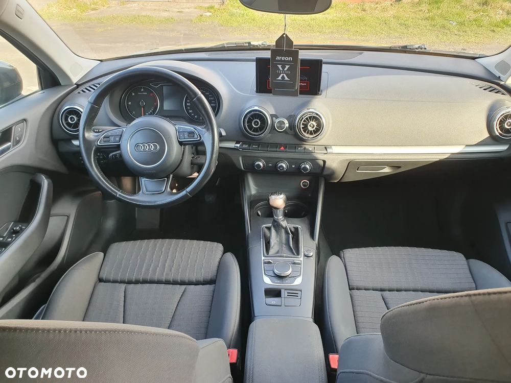 Audi A3 Sportback - 7