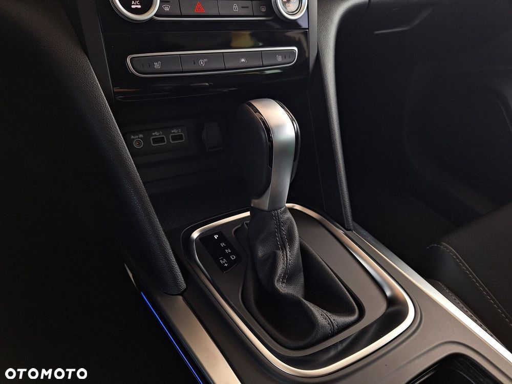Renault Megane 1.3 TCe FAP Techno EDC - 27