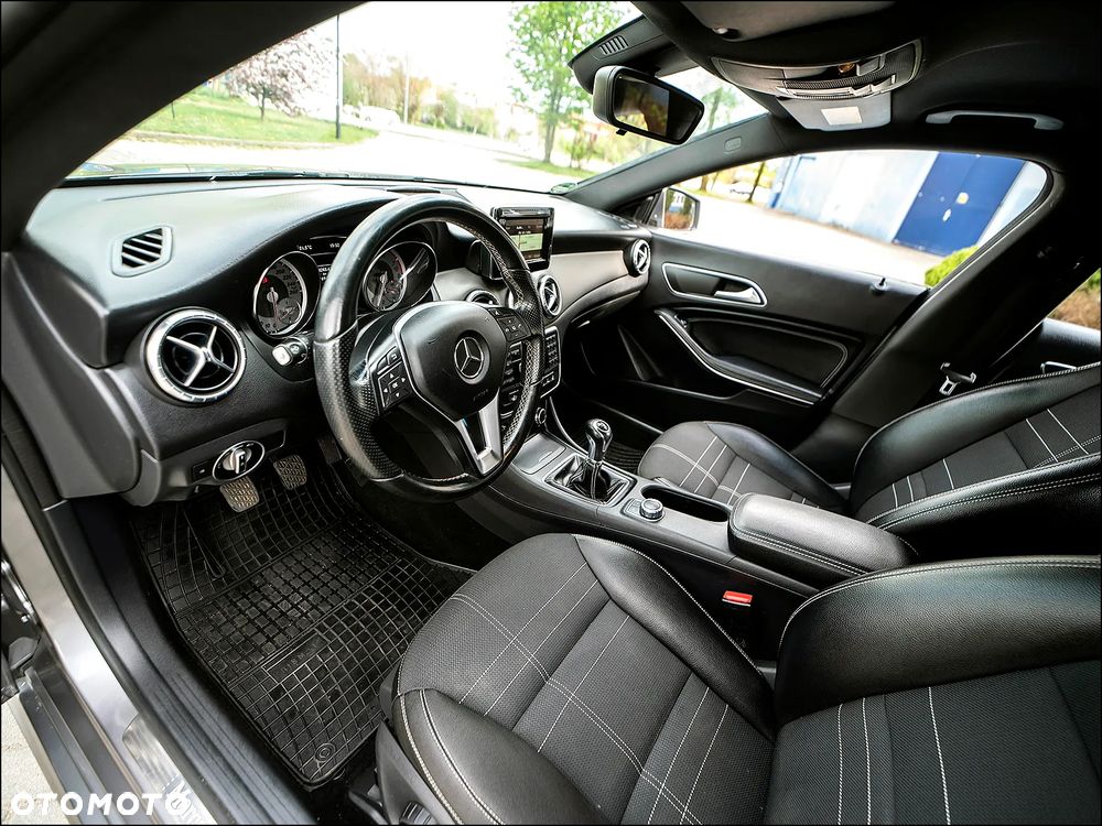 Mercedes-Benz CLA - 17