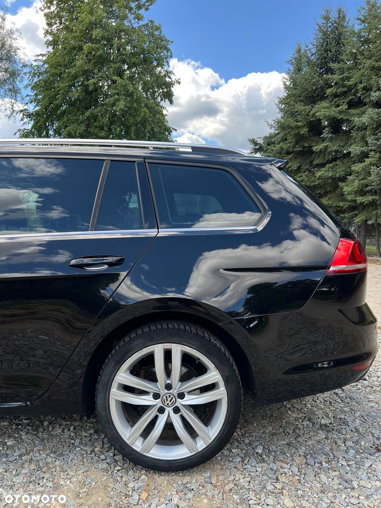 Volkswagen Golf - 6