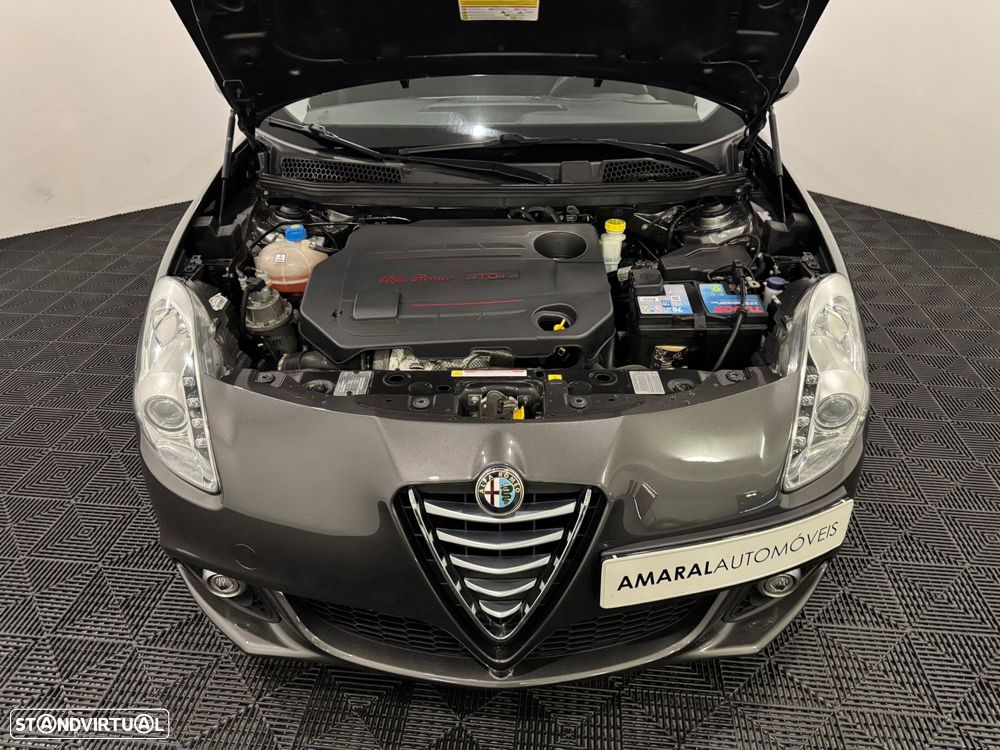 Alfa Romeo Giulietta 1.6 JTDM Distinctive - 53