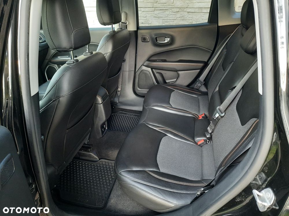 Jeep Compass 2.0 MJD Limited 4WD S&S - 28