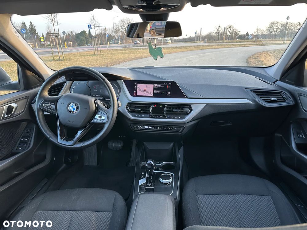 BMW Seria 1 118i - 10