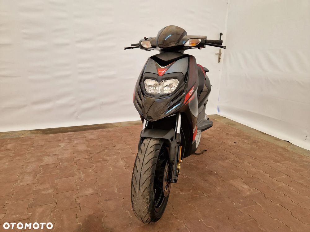 Aprilia SR - 4