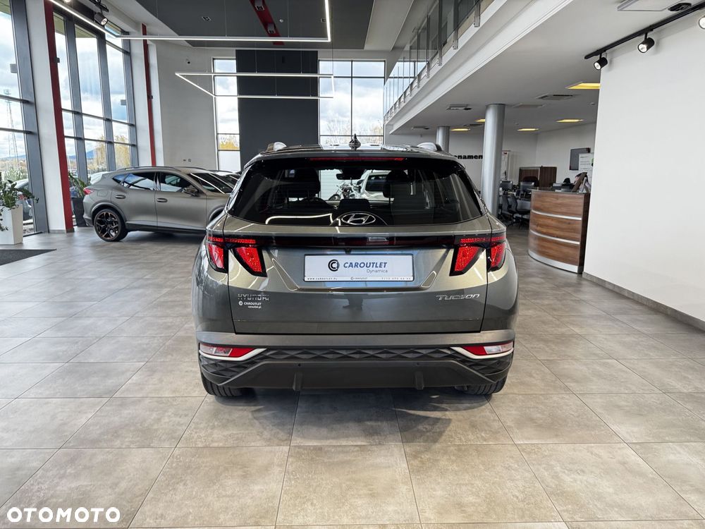 Hyundai Tucson - 8