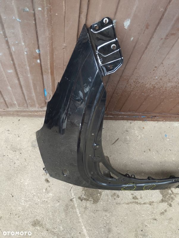 Błotnik prawy przód Toyota Aygo X - 2