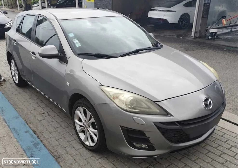 Mazda 3 Hatchback - 1