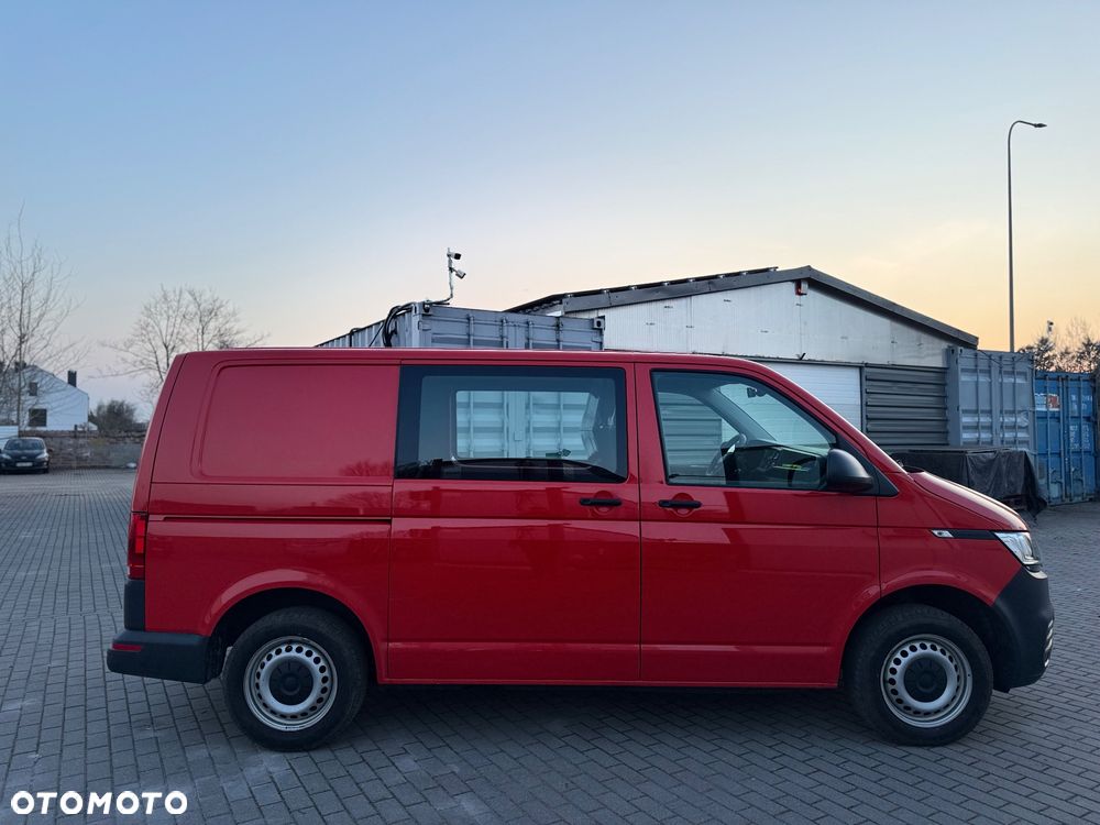 Volkswagen Transporter - 12