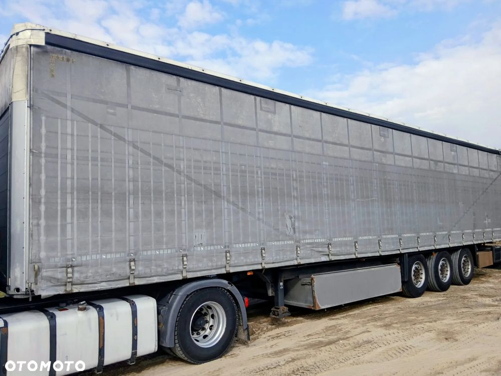 Schmitz Cargobull SCB S3T - 1