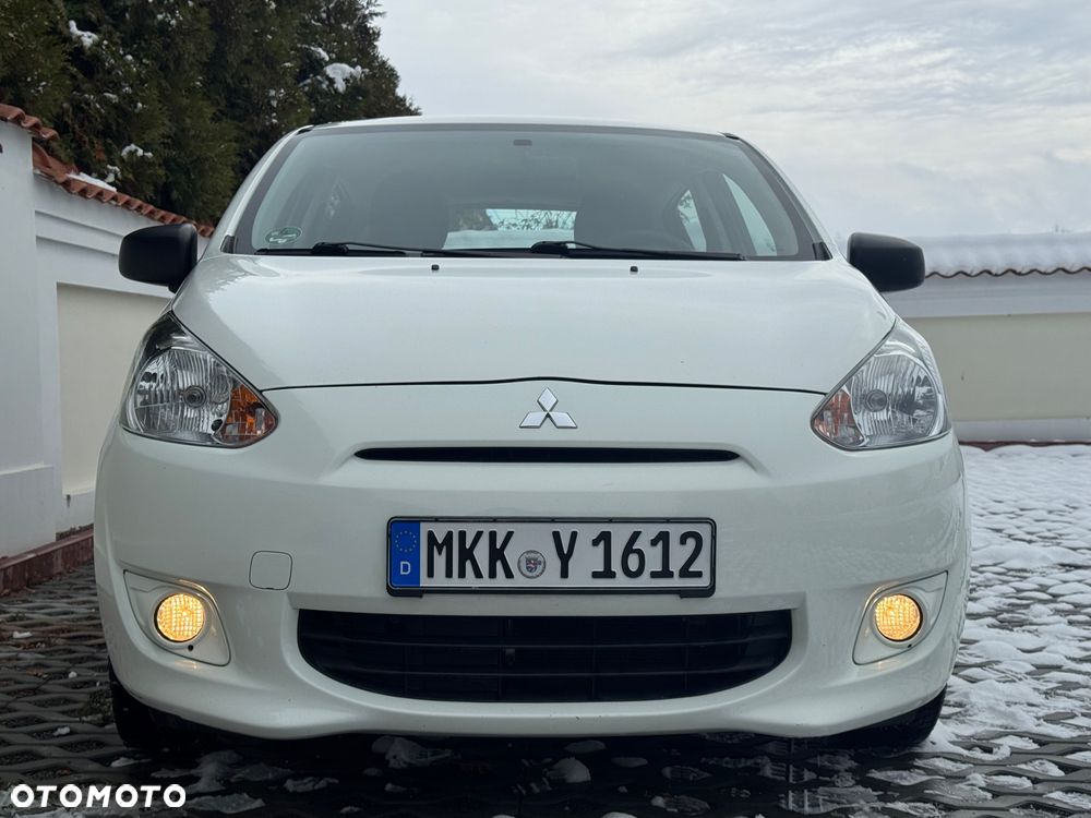 Mitsubishi Space Star - 35