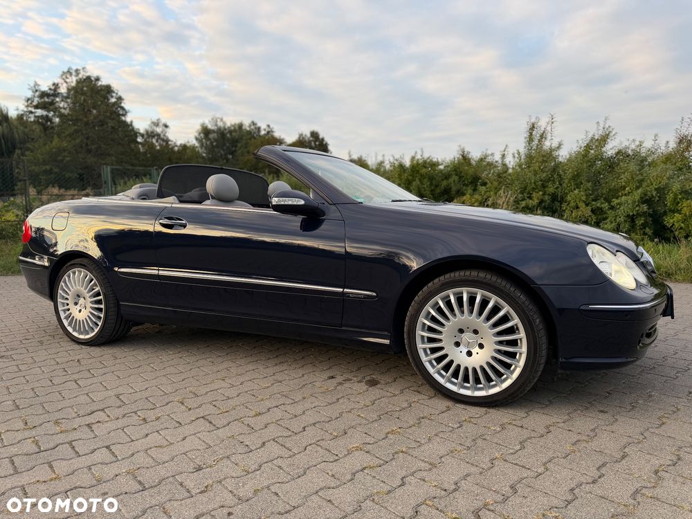Mercedes-Benz CLK - 4