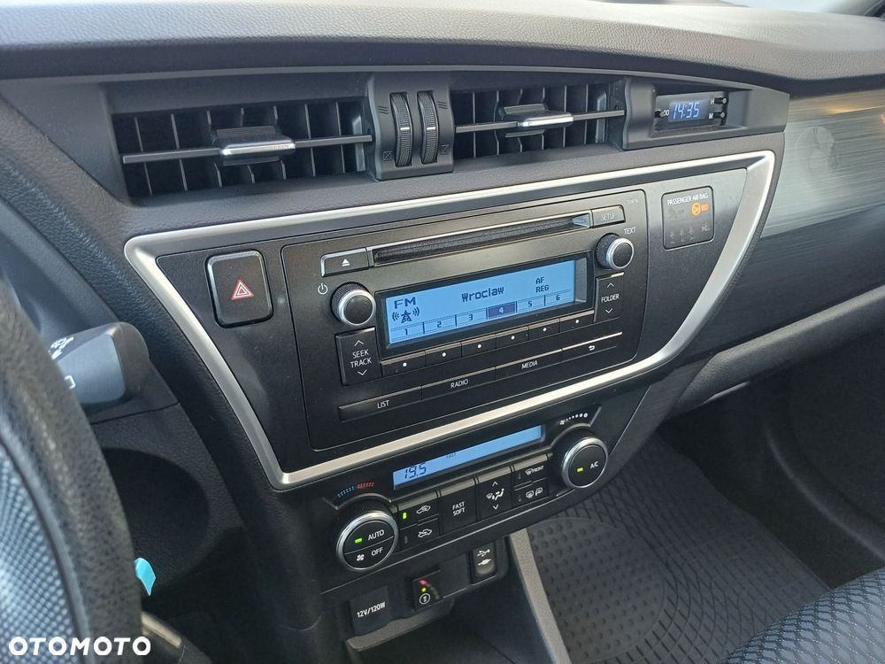 Toyota Auris 1.6 Active - 13