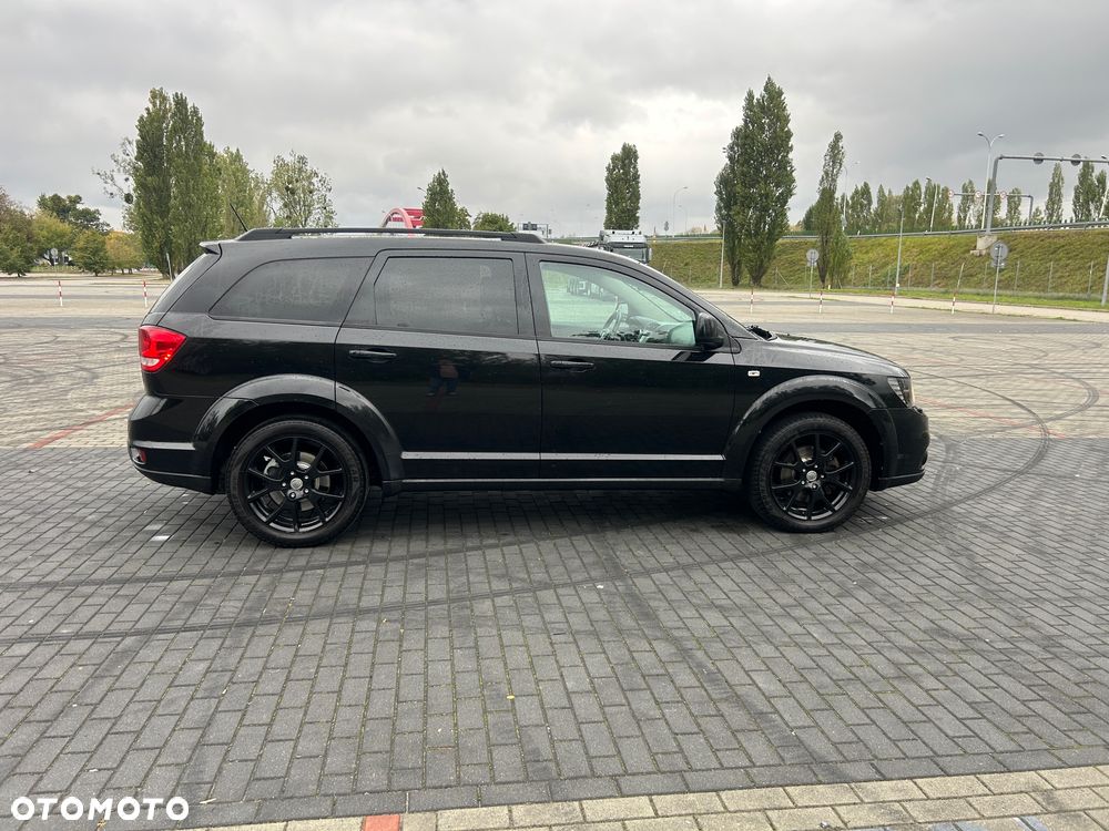 Fiat Freemont 2.0 Multijet Black Code AWD - 5