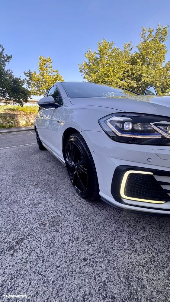 VW Golf - 13