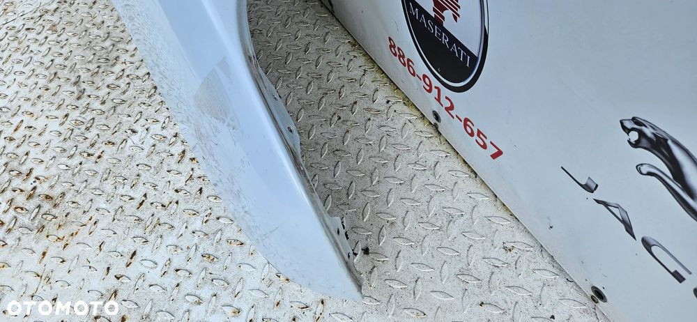 Jaguar Xj 351 Poszycie błotnika tylnego lewego Poszycie błotnika tył lewy Błotnik tylny lewy NAK - 14