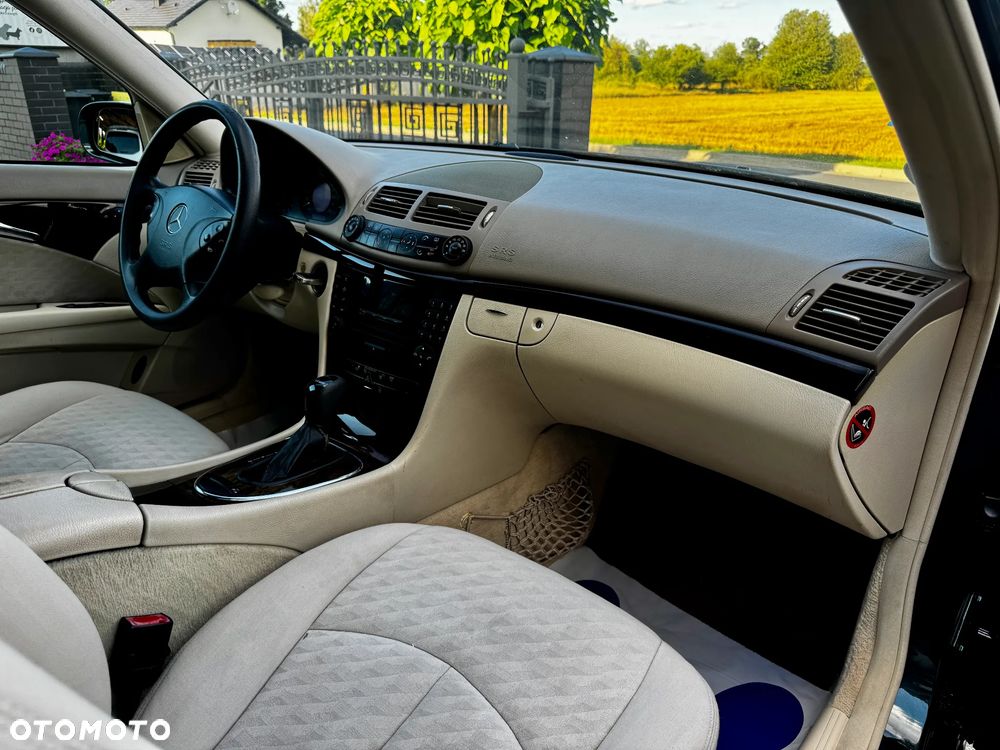 Mercedes-Benz Klasa E 200 CDI Automatik Classic - 17