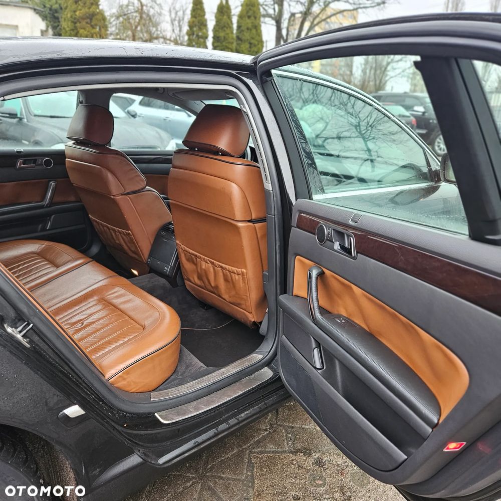 Volkswagen Phaeton - 17