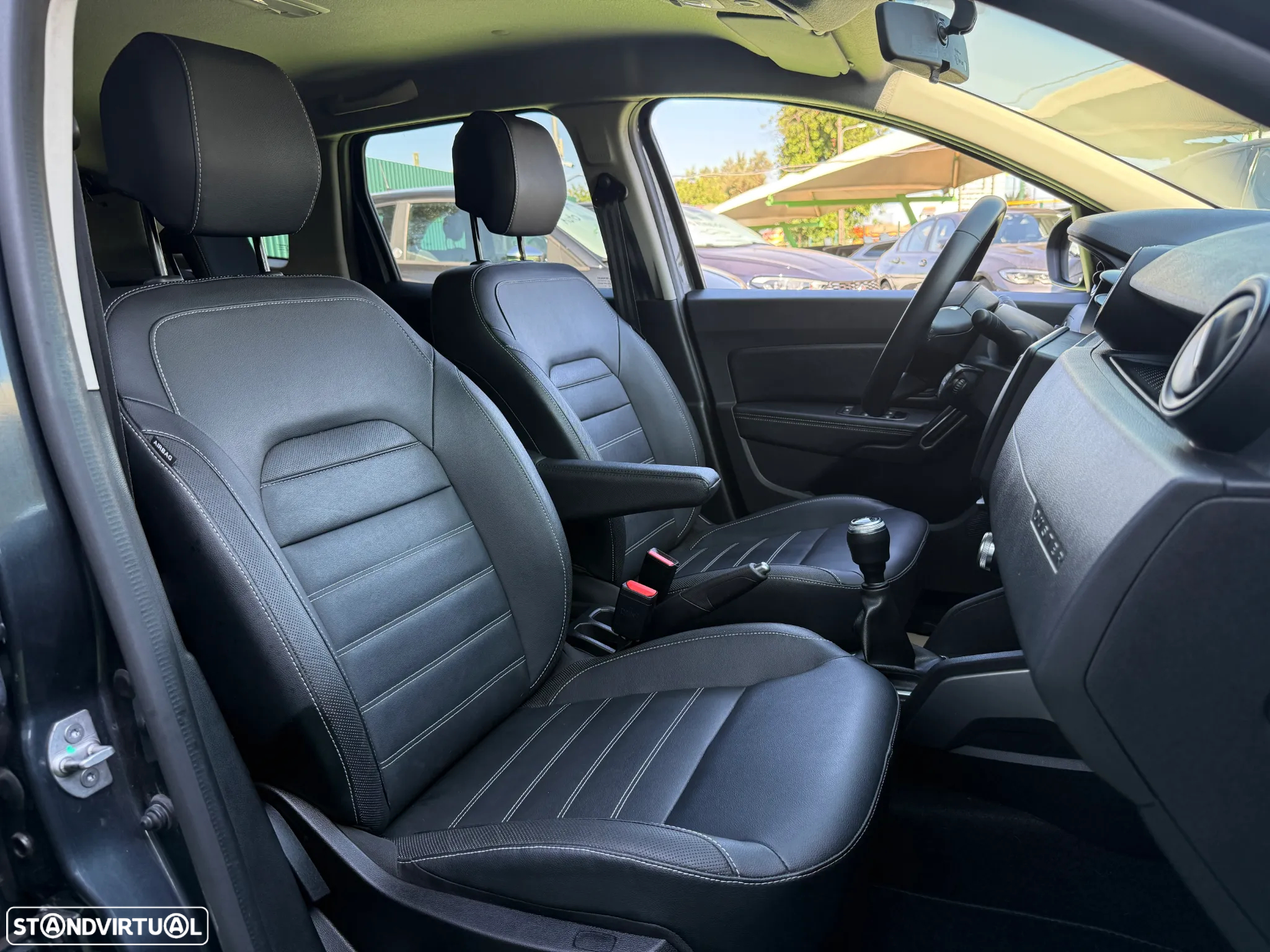 Dacia Duster 1.0 TCe Prestige - 28